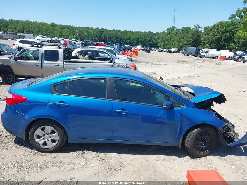 2015 KIA FORTE LX