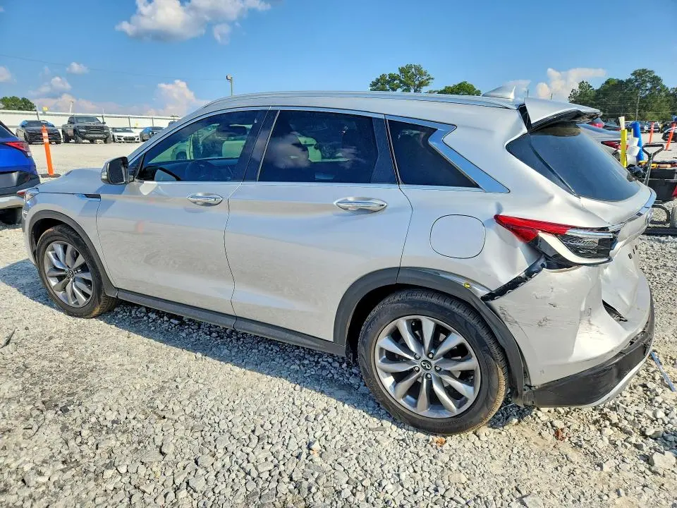 2019 INFINITI QX50 LUXE  