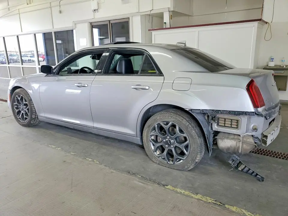 2018 CHRYSLER 300 S  