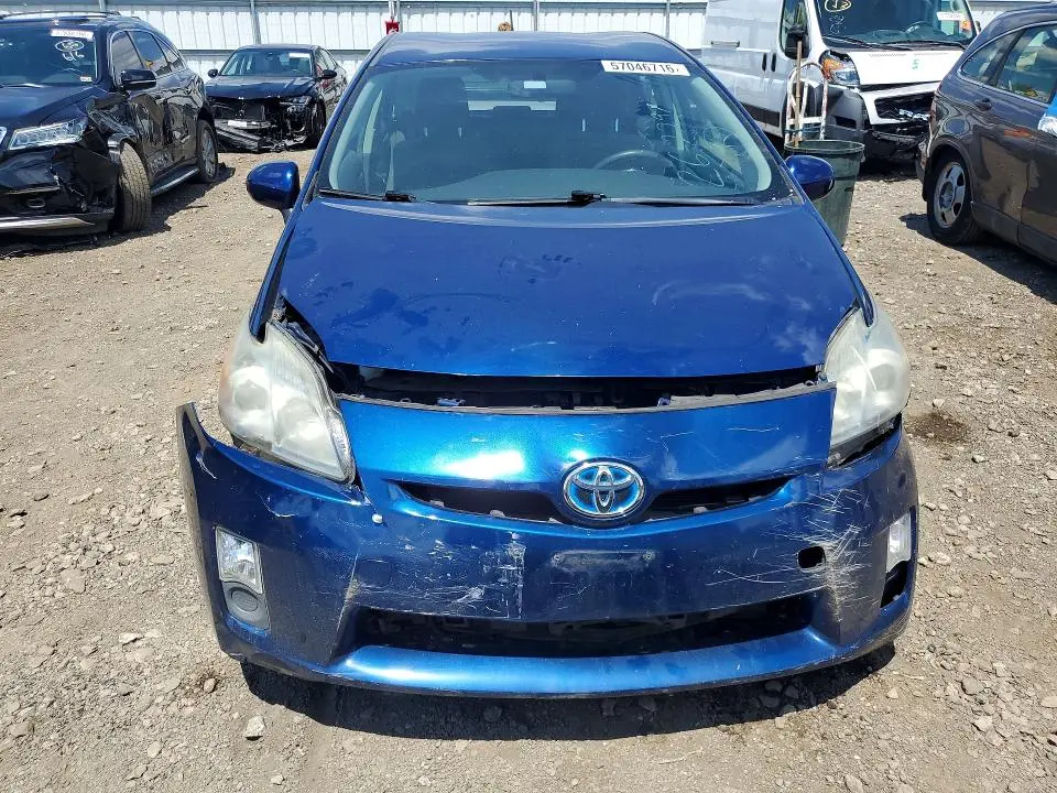 2011 TOYOTA PRIUS TWO  