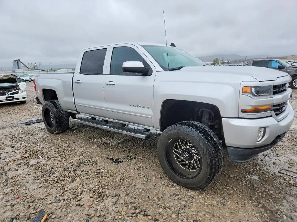2017 CHEVROLET SILVERADO K1500 LT  