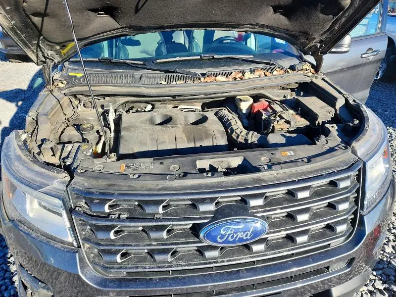 2017 FORD EXPLORER XLT  