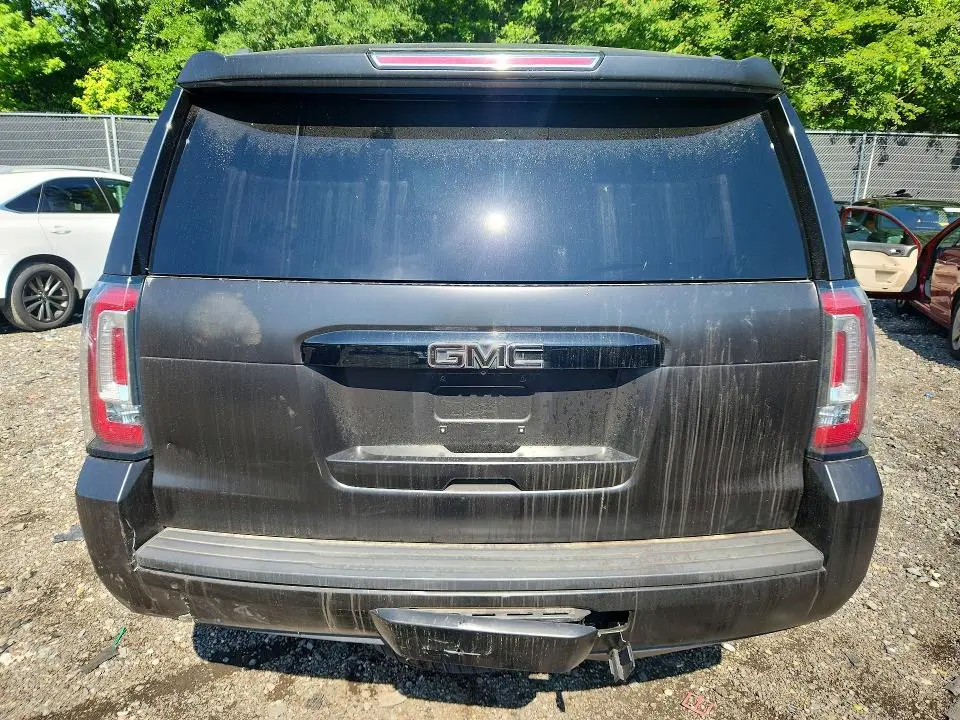 2017 GMC YUKON SLT  