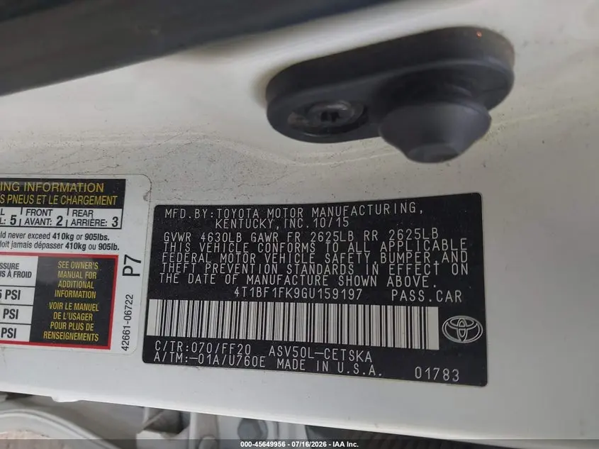 2016 TOYOTA CAMRY SE