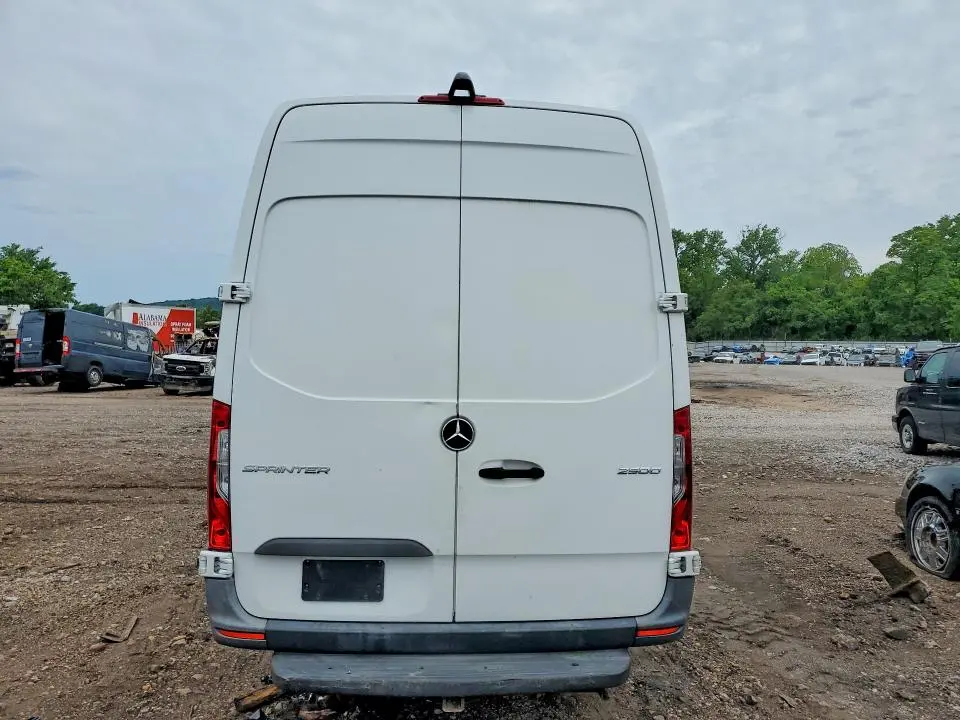 2021 MERCEDES-BENZ SPRINTER 2500  