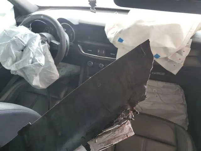 2022 ALFA ROMEO STELVIO   