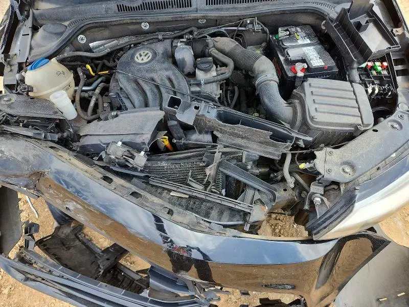 2015 VOLKSWAGEN JETTA BASE  