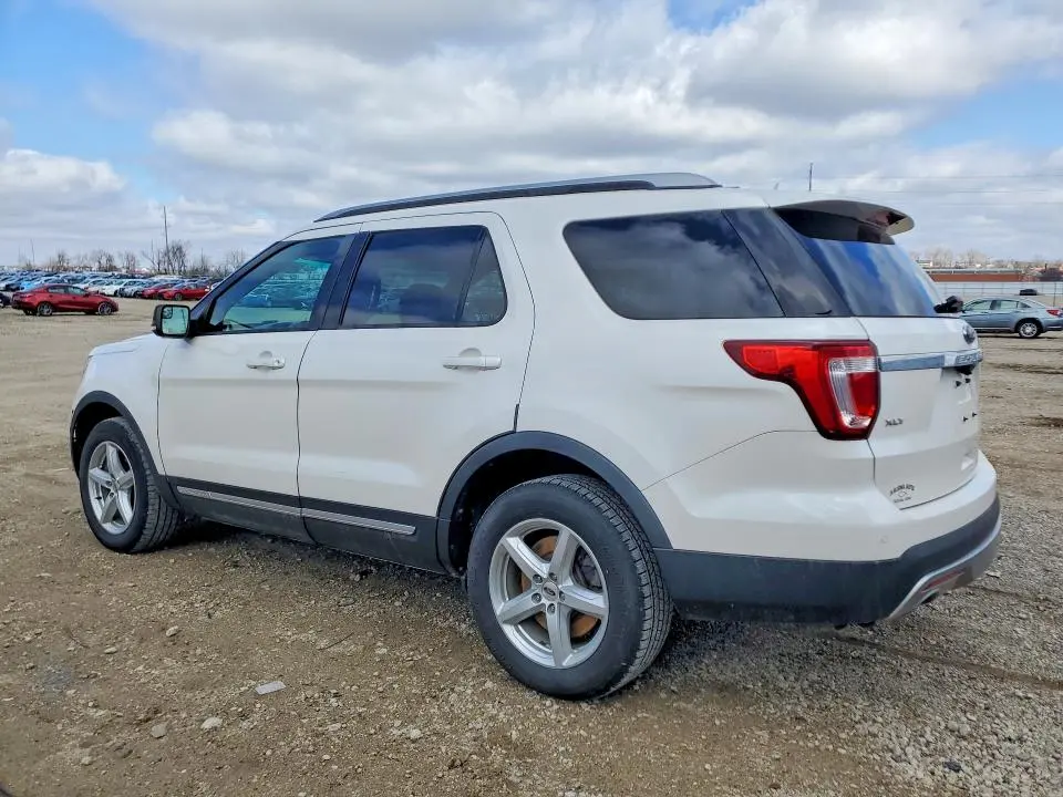 2016 FORD EXPLORER XLT  