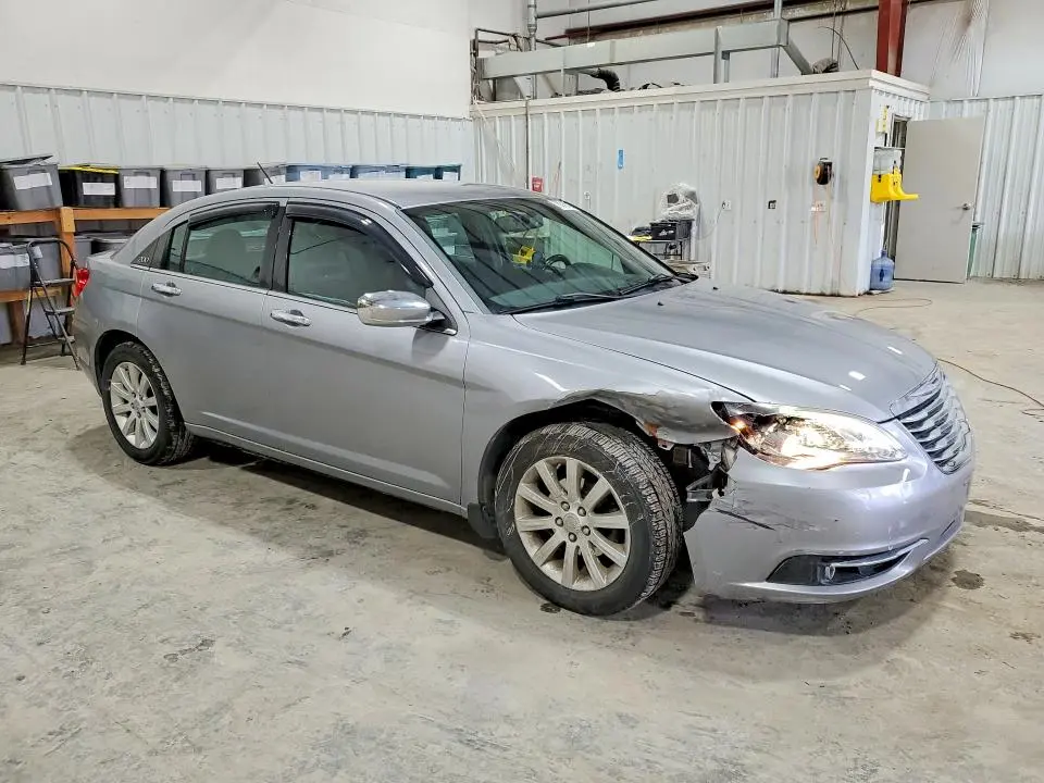 2014 CHRYSLER 200 LIMITED  