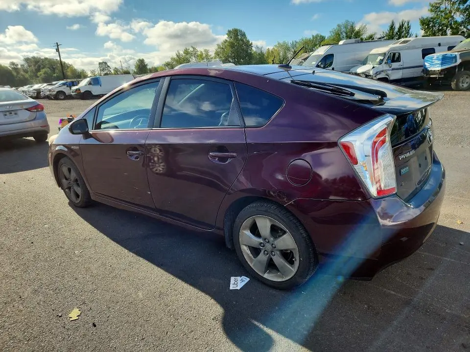 2013 TOYOTA PRIUS PERSONA SERIES SE  