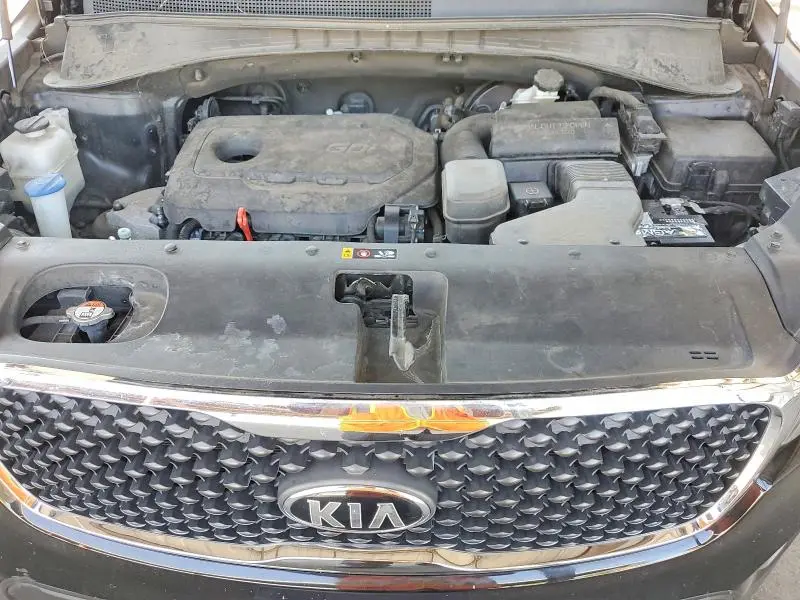 2018 KIA SORENTO LX  