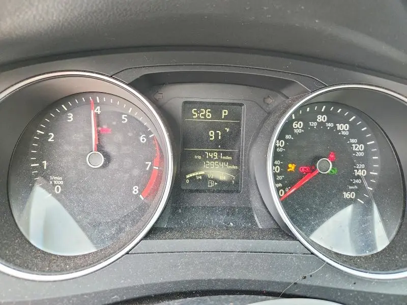 2016 VOLKSWAGEN JETTA SE  