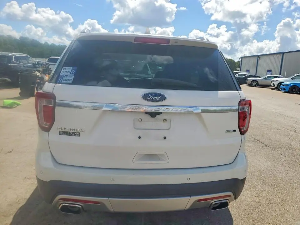 2017 FORD EXPLORER PLATINUM  