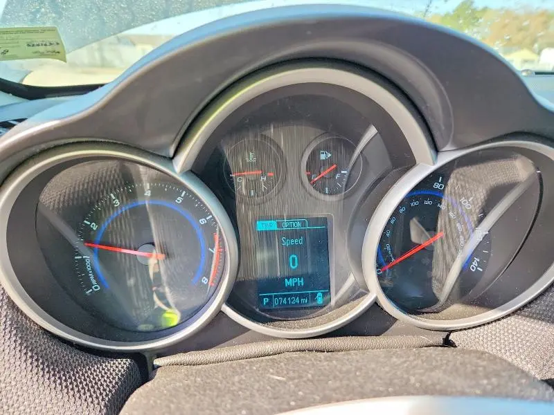 2015 CHEVROLET CRUZE LT  