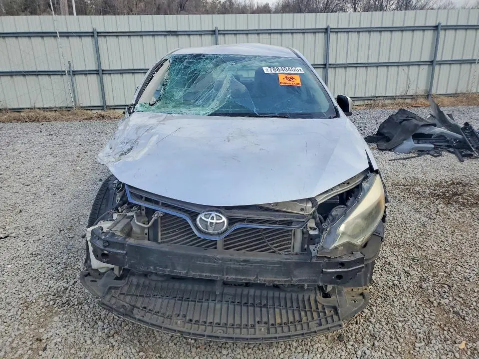 2016 TOYOTA COROLLA LE PLUS  