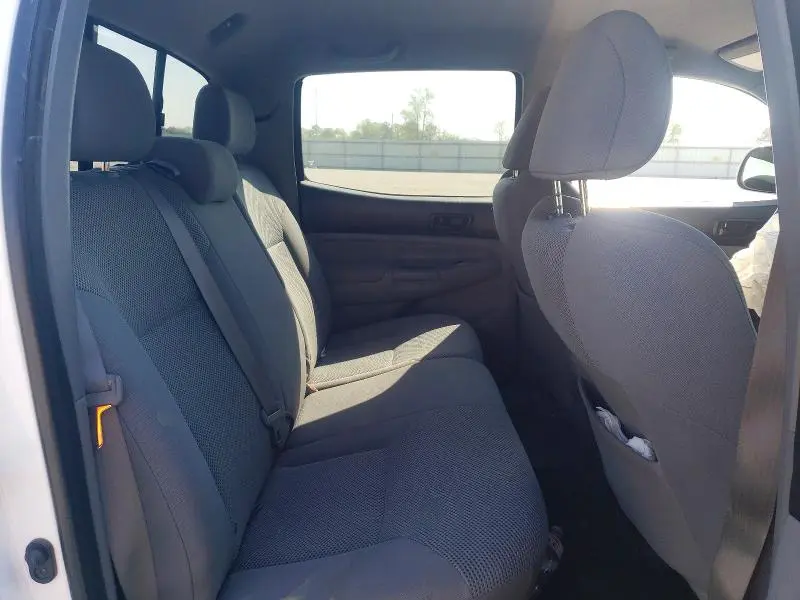 2011 TOYOTA TACOMA PRERUNNER V6  