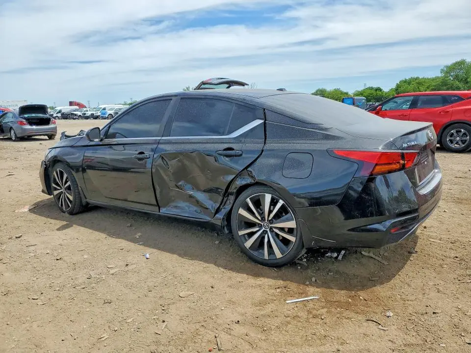 2020 NISSAN ALTIMA SR  