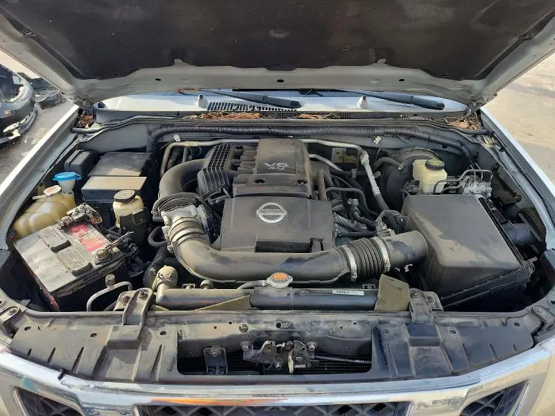 2013 NISSAN FRONTIER S  