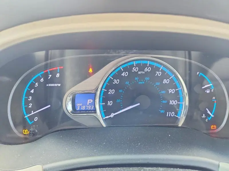 2011 TOYOTA SIENNA XLE 8-PASSENGER  