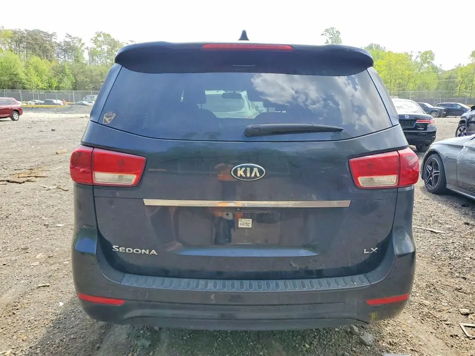 2015 KIA SEDONA LX  