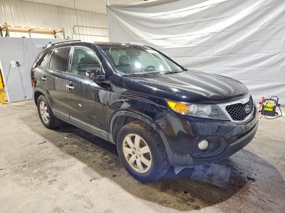 2012 KIA SORENTO LX  