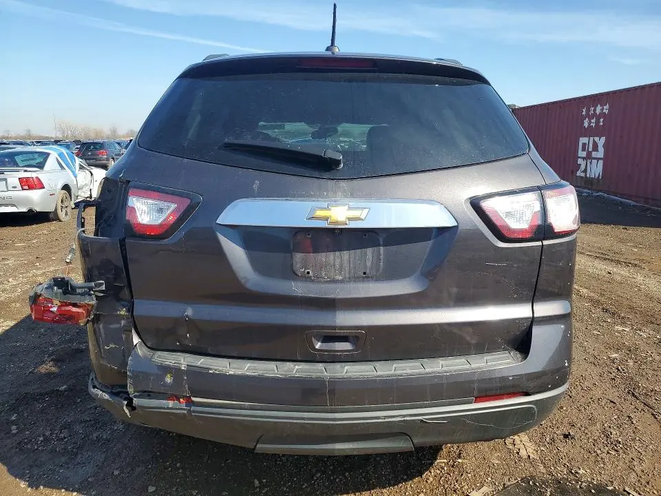 2016 CHEVROLET TRAVERSE LS  
