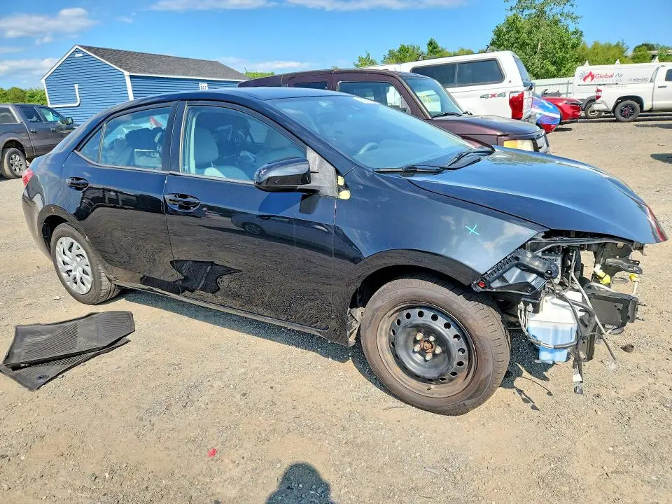 2017 TOYOTA COROLLA LE  