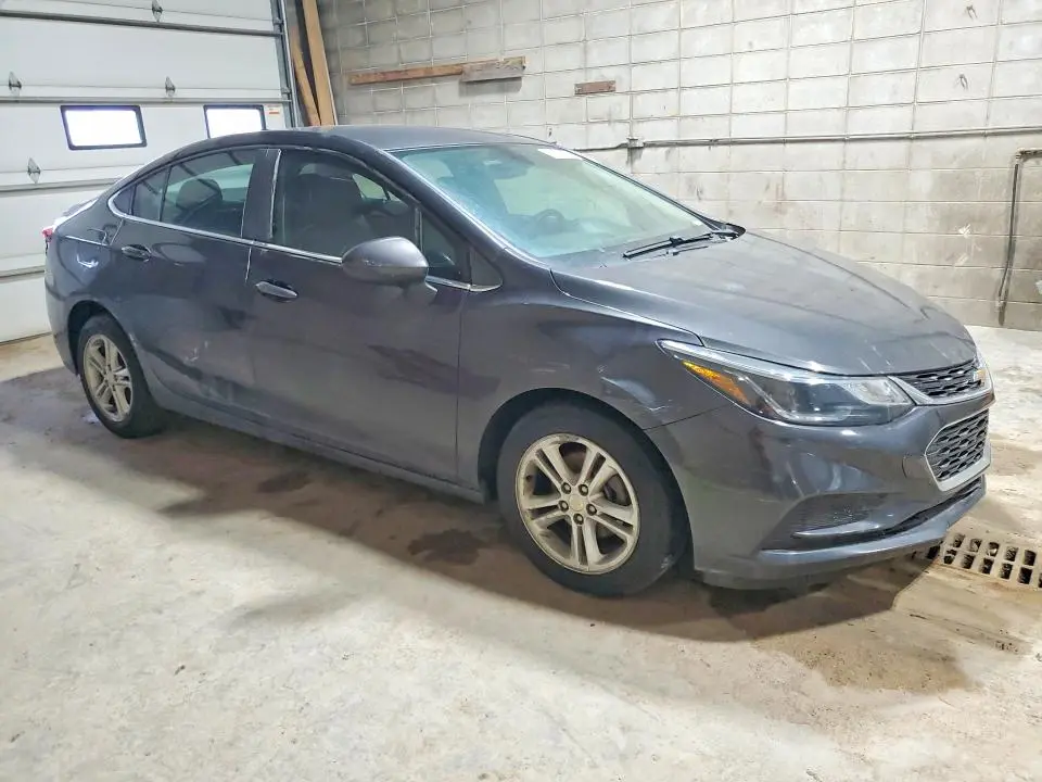 2016 CHEVROLET CRUZE LT  