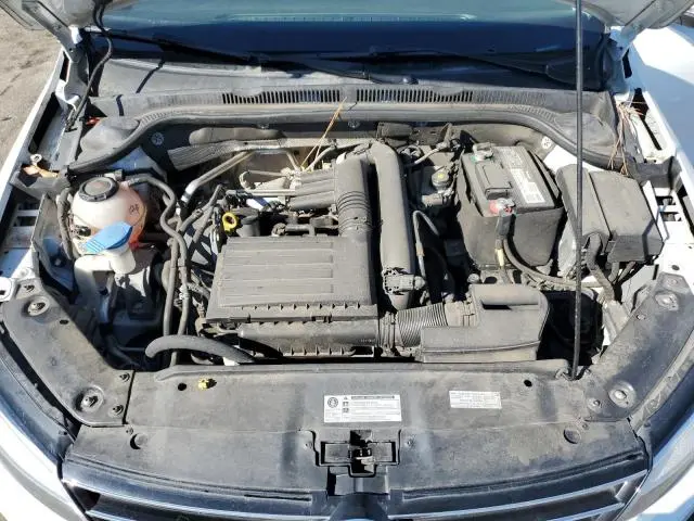 2018 VOLKSWAGEN JETTA SE  