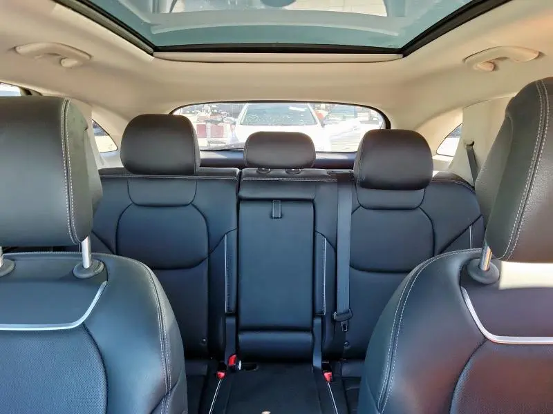 2022 GENESIS GV70 BASE  