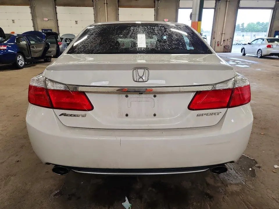 2015 HONDA ACCORD SPORT  