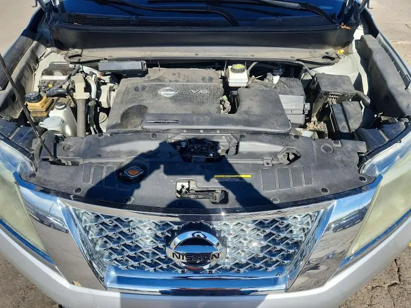 2013 NISSAN PATHFINDER S  