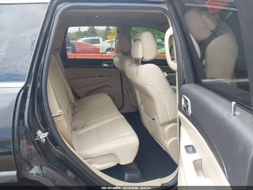 2020 JEEP GRAND CHEROKEE LAREDO E 4X4