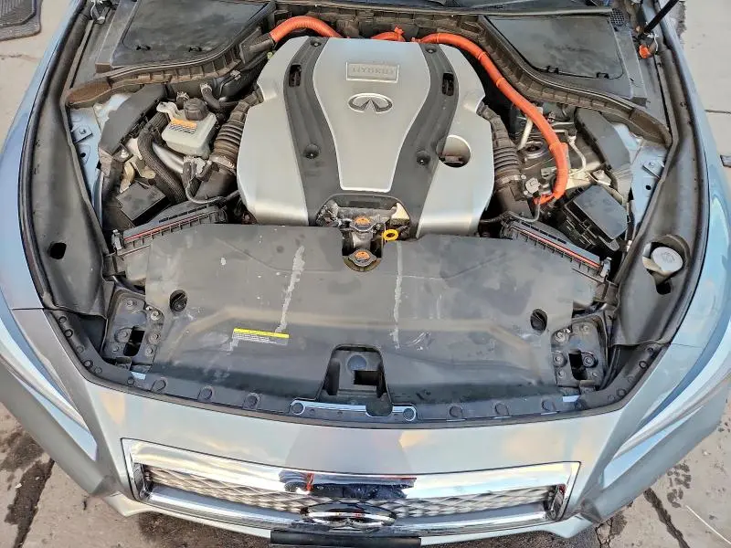 2014 INFINITI Q50 HYBRID SPORT  