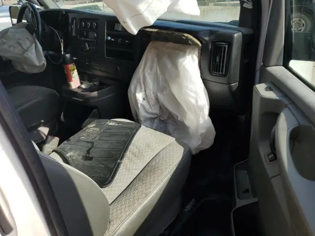 2011 CHEVROLET EXPRESS G3500 LT  