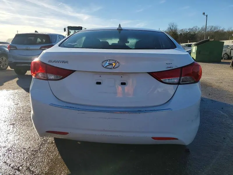 2012 HYUNDAI ELANTRA GLS  