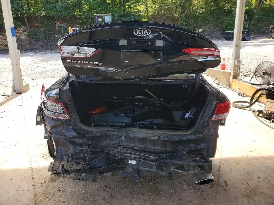 2017 KIA OPTIMA LX  