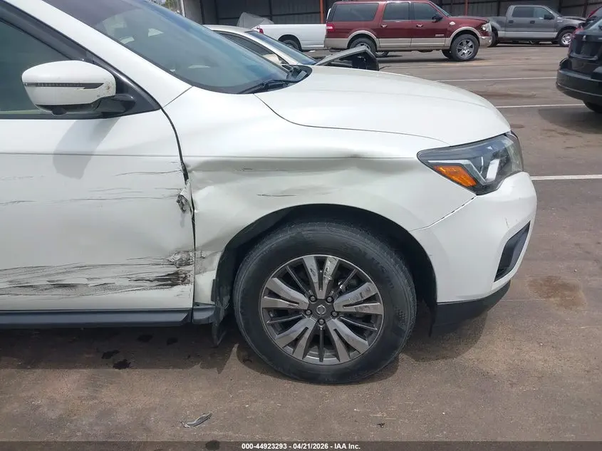 2019 NISSAN PATHFINDER SL