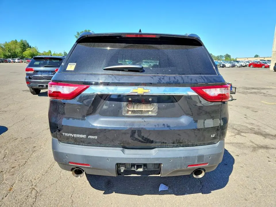 2018 CHEVROLET TRAVERSE LT  