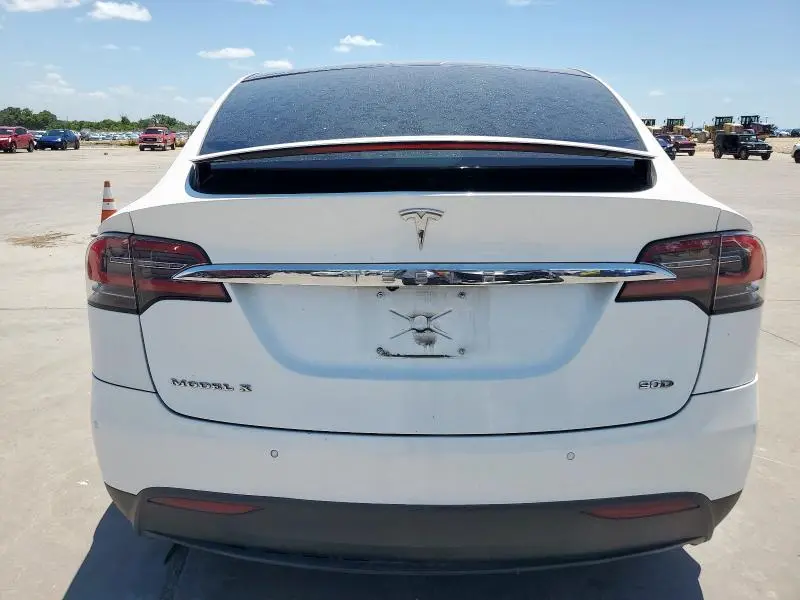 2016 TESLA MODEL X   
