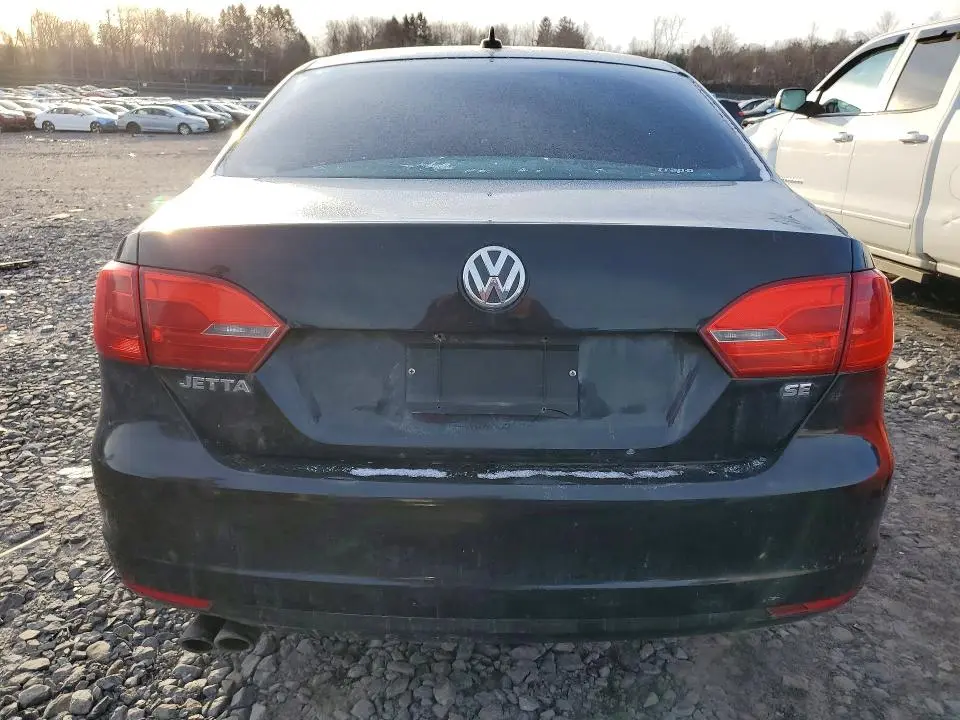 2014 VOLKSWAGEN JETTA SE  