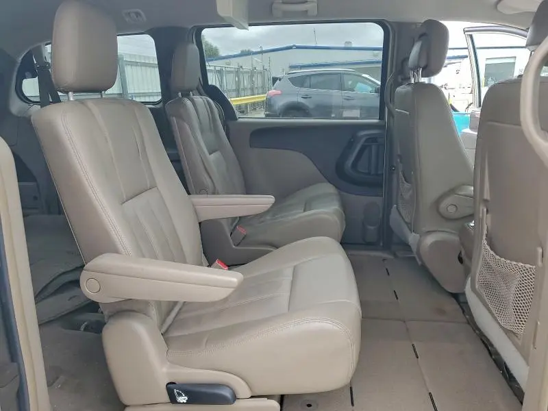 2015 CHRYSLER TOWN & COUNTRY TOURING  