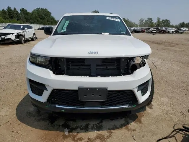 2023 JEEP GRAND CHEROKEE LAREDO  