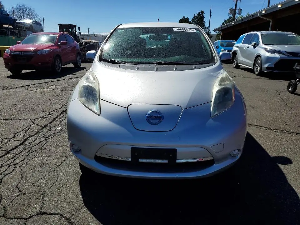 2013 NISSAN LEAF S  