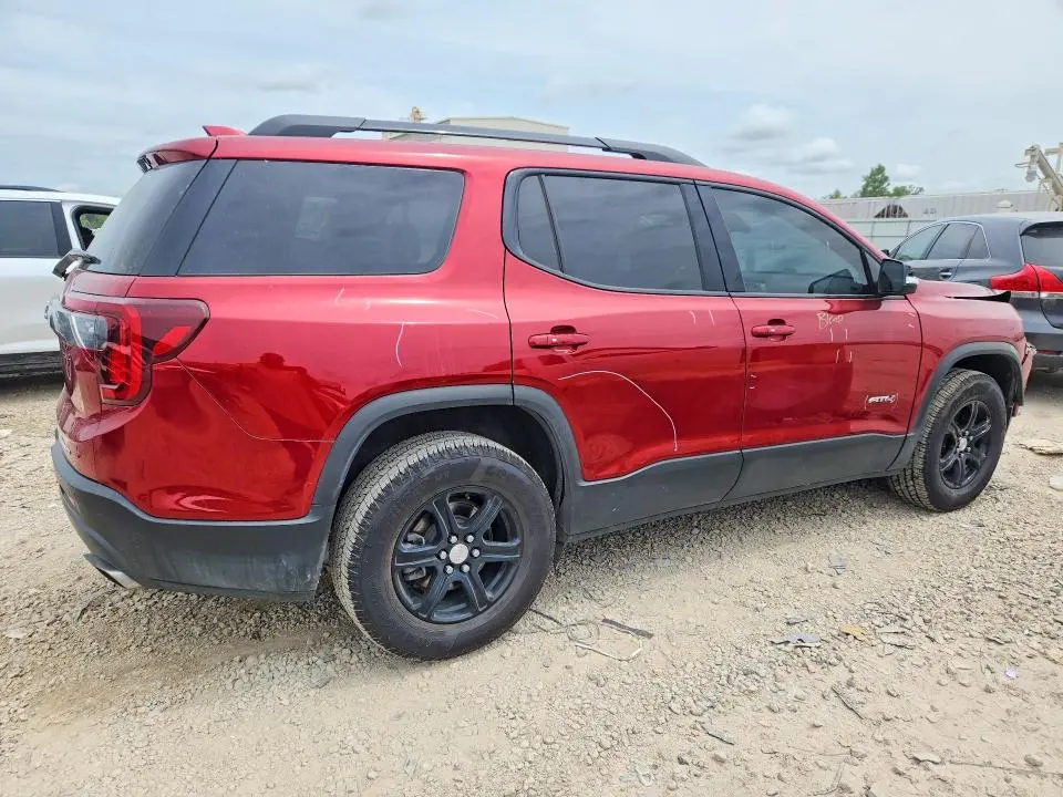 2021 GMC ACADIA AT4  