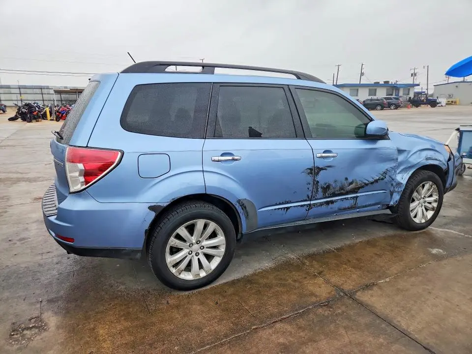 2011 SUBARU FORESTER LIMITED  