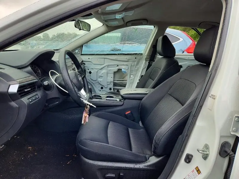 2023 NISSAN ALTIMA SV  