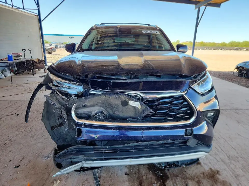 2020 TOYOTA HIGHLANDER PLATINUM  