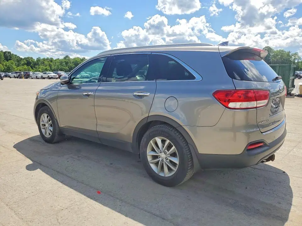 2017 KIA SORENTO LX  
