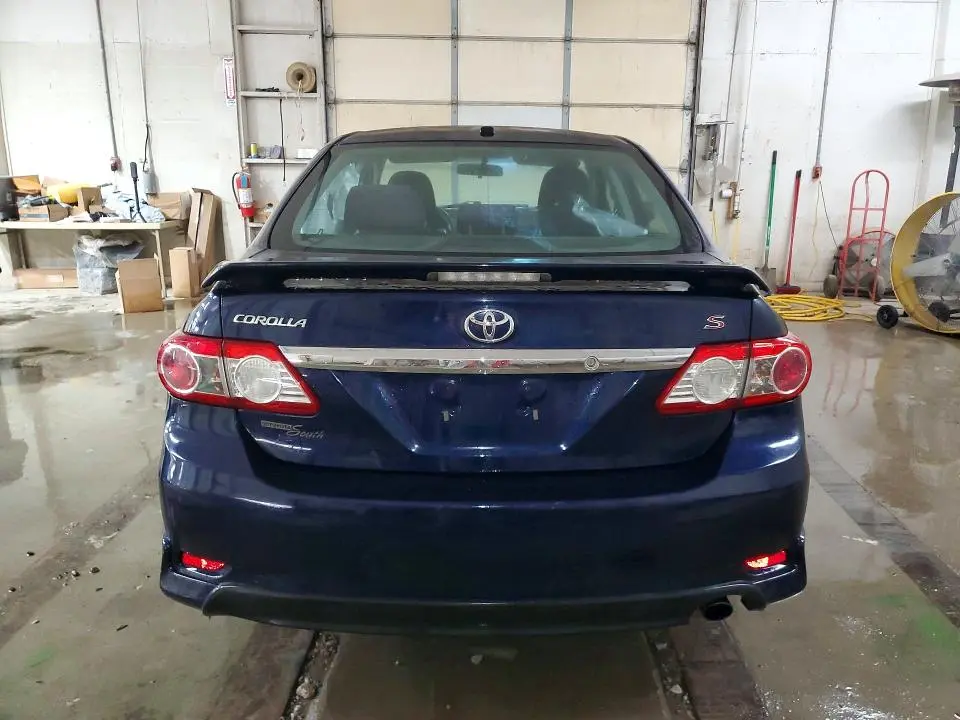 2011 TOYOTA COROLLA S  